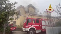 Appartamento in fiamme nell'avellinese, salvate tre persone