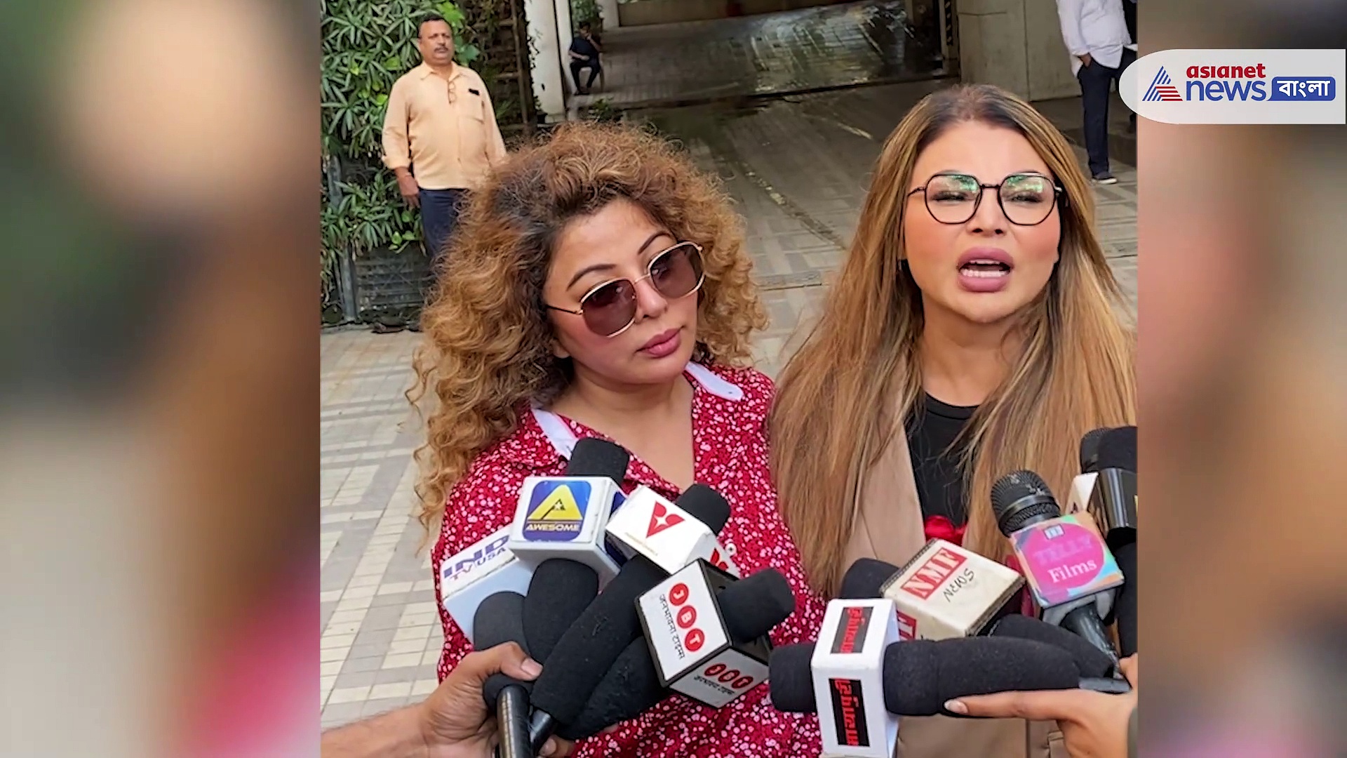 স্বামী আদিল খানের সঙ্গে আইনী লড়াই, কান্নার আবেগে নিজেকে অভিযুক্ত বলে ফেললেন অভিনেত্রী রাখি সাওয়ান্ত