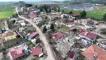 Kahramanmaraş’ın Kuyumcular köyünde 55 haneden geriye 3 hane kaldı!