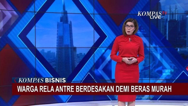 Ratusan Warga Banjarmasin Rela Antre Berdesakan Demi Beras Murah