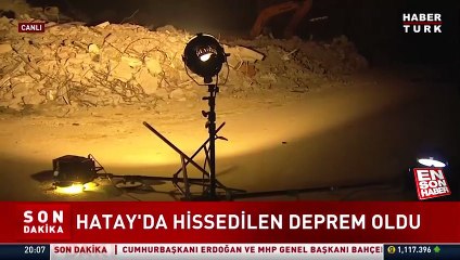 Habertürk canlı yayınında deprem anı