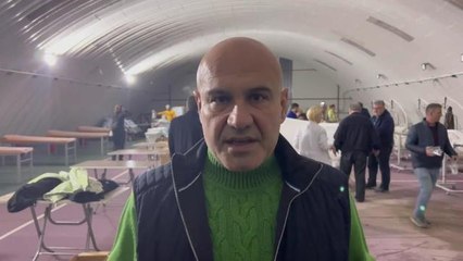 İyi Partili Turhan Çömez: "İskenderun'da Bilfen Koleji'nin Yanında Kurulmuş Bir Sahra Hastanesi Bu Geceden İtibaren Hasta Bakmaya Hazırız"