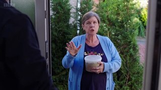 Two Doors Down - Se5 - Ep02 - Beth's Flu HD Watch