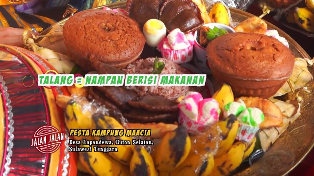 Nyobain Wisata Adat Pakande-kandea hingga ke Pantai Lakadau Buton | JALAN JALAN