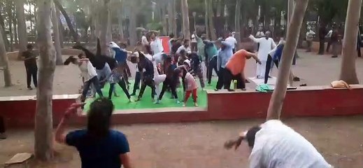 पत्रिका हमराह :फन एक्टिविटी और योगासन से रायपुराइट्स की सुबह बनी खास