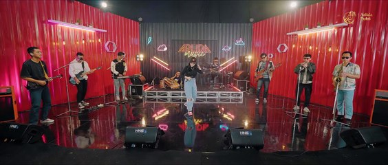 ARLIDA PUTRI - AYANG (Official Live Music Video)