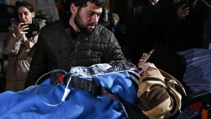 Hatay merkezli depremde fenalaşan hamile kadın sahra hastanesinde doğum yaptı