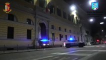 Milano, sequestrano corriere e rapinano 3 milioni di euro in abiti di moda: dieci arresti