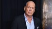 GALA VIDÉO - “J’ai dû le secouer” : Bruce Willis atteint de démence, un acteur décrit ses faiblesses
