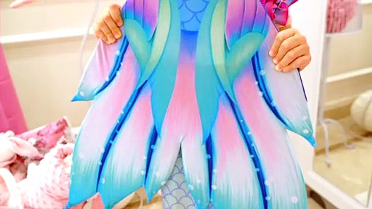 Diana and Roma want to be the best child and learn responsibility from a to-do list