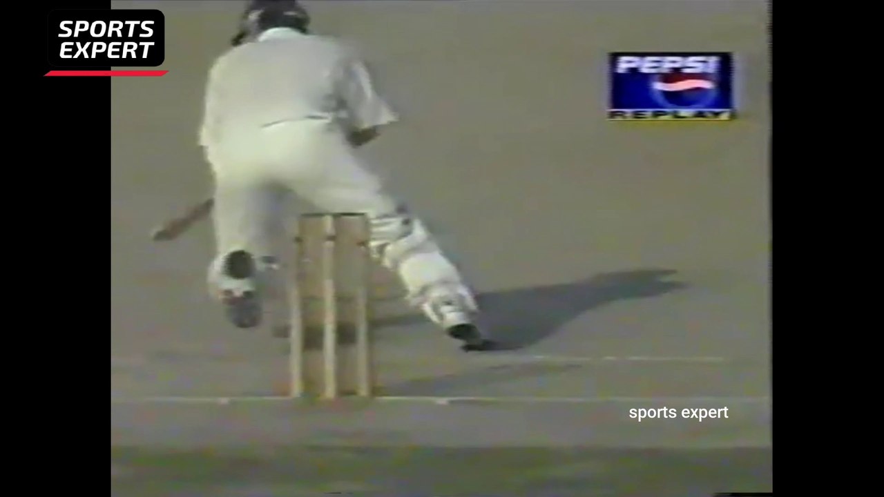 Wasim Akram Toe Crushing Yorkers Ever | Wasim Akram King of Swing