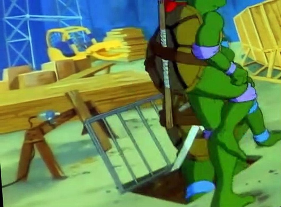 Teenage Mutant Ninja Turtles (1987) Teenage Mutant Ninja Turtles E068 – Michelangelo Toys Around