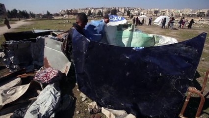 Sans abri depuis le séisme, des familles syriennes préoccupées par l'avenir