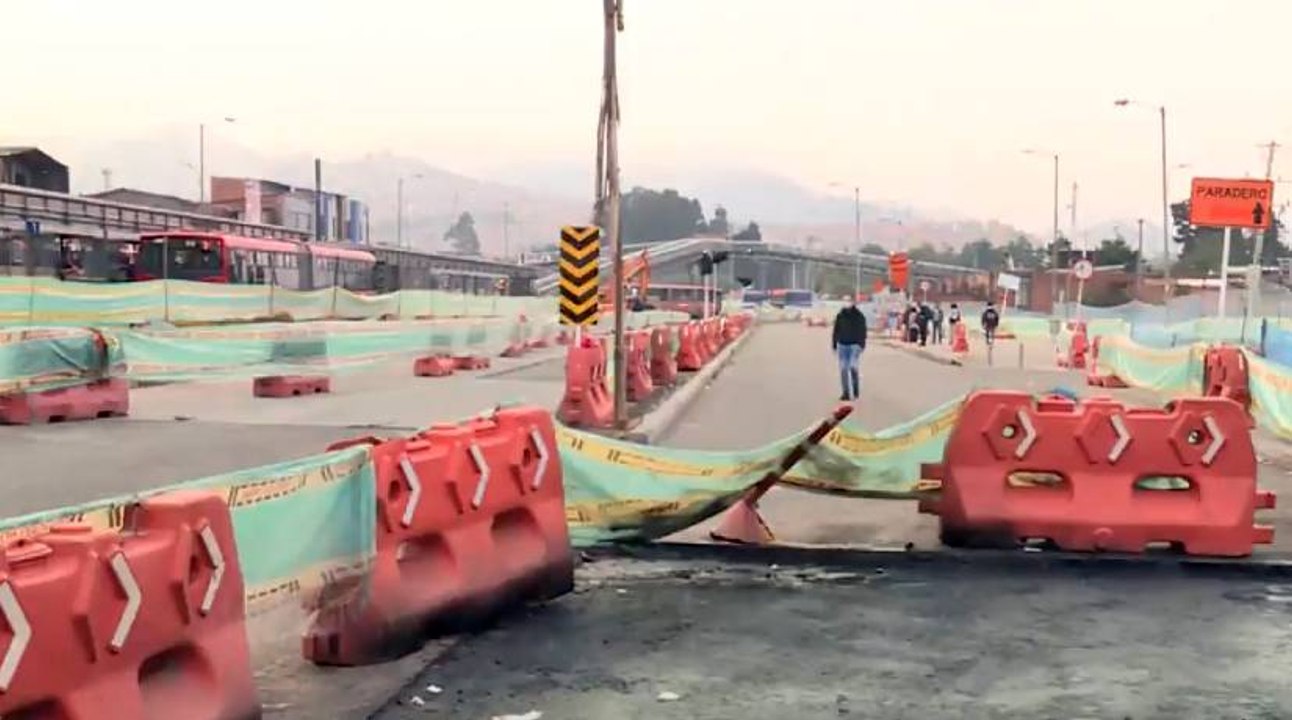 Lío en Bogotá por desmonte de puente peatonal