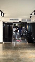 Entrada de Nashla a Alofoke Radio Show