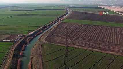 Kahramanmaraş'ta kilometrelerce uzanan fay hattı havadan görüntülendi