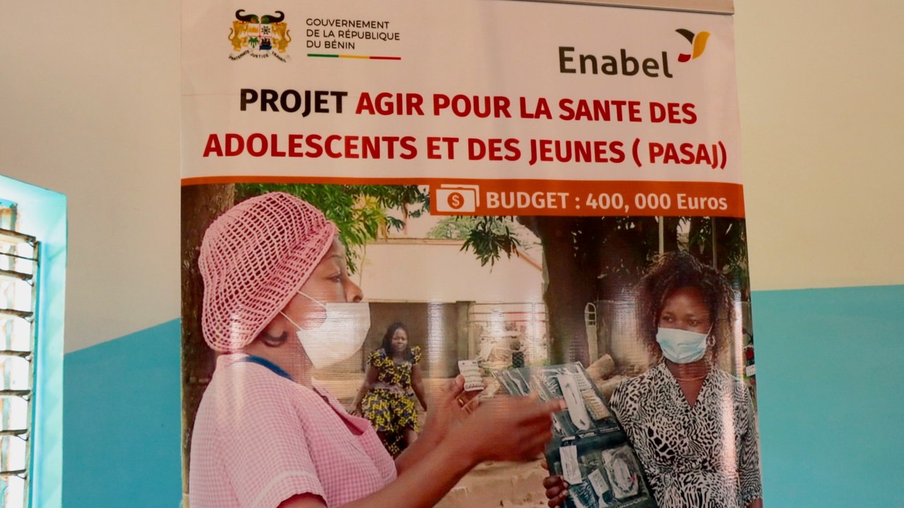 Comportements sexuels à risque des adolescents et jeunes : CARE déploie ses « stratégies avancées » au Bénin