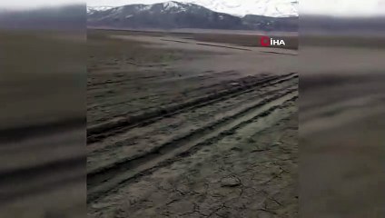 Elazığ’da fay hattındaki zemin sıvılaşması böyle görüntülendi