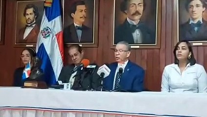 Presidente de Instituto Duartiano afirma Ángel Dior "no sabe lo que dice"