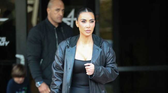 Kim Kardashian and Mariah Carey Lip Synced It s a Wrap With Their Daughters on TikTok