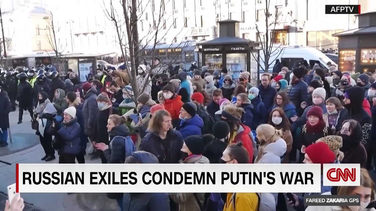 Exiled Russian journalists share how some Russians feel a year after Ukraine invasion