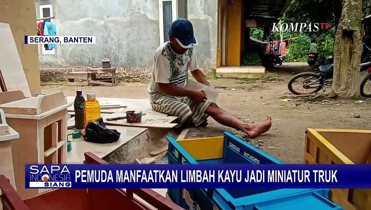 Kreatif & Inspiratif, Pemuda Asal Banten Sulap Limbah Kayu & Spons Jadi Mainan Miniatur!