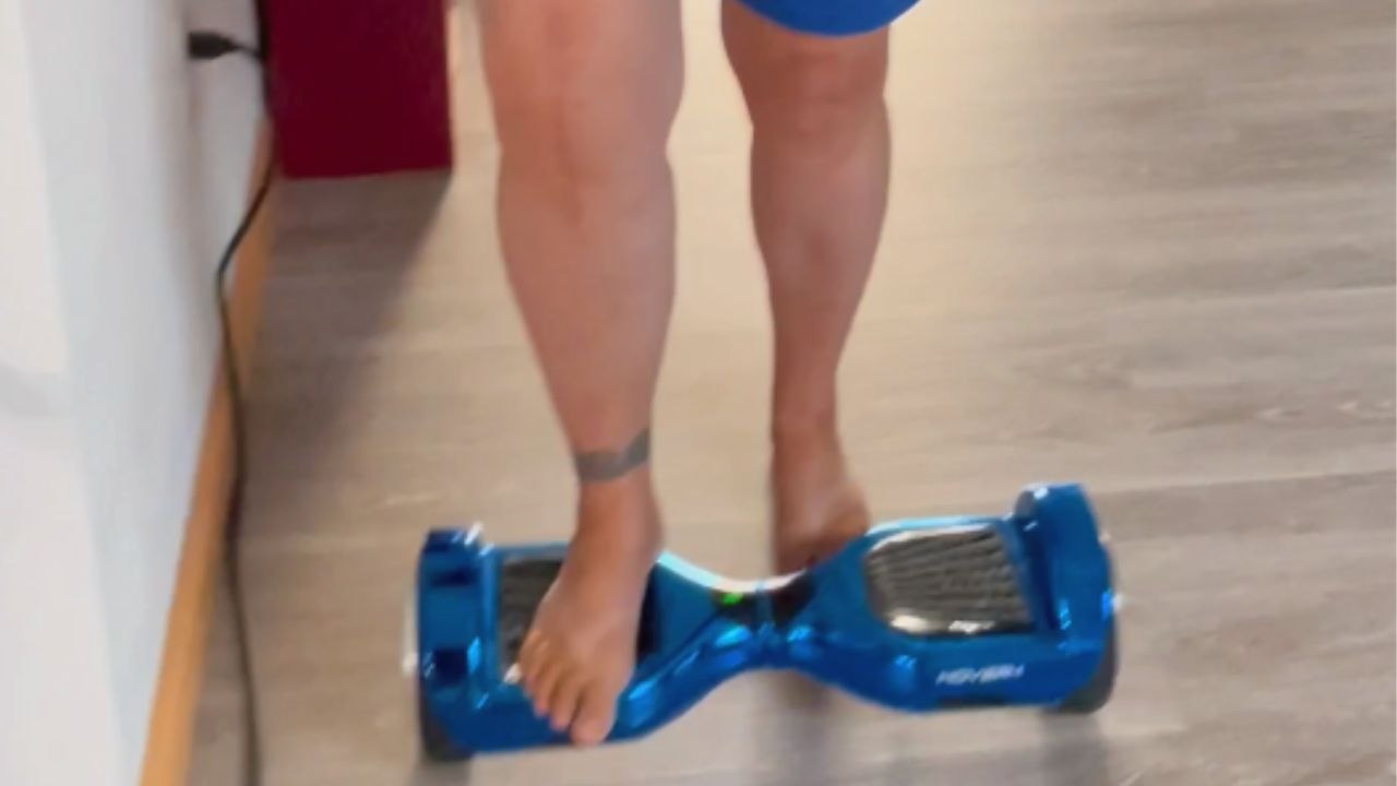Pennsylvania mom learns that riding a hoverboard isn't as easy as throwing a frisbee