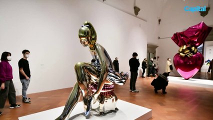 Elle brise une œuvre de Jeff Koons à plusieurs milliers d'euros lors d'un vernissage
