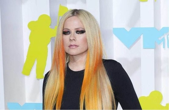 Avril Lavigne : après avoir été vue avec Tyga, elle a rompu ses fiançailles avec Mod Sun