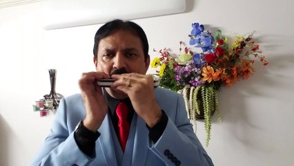 O Mehbooba Tere Dil Ke Paas Hi-Film Sangam 1964 on Mouth organ Live Performance by Mukund Kamdar