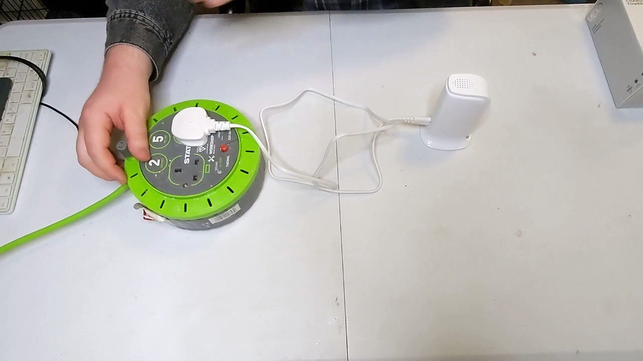 Poundland / Viido USB tower Review. video Dailymotion