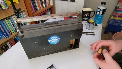 Old Tech Revival | General Electric company G817 Radio, Part 1.