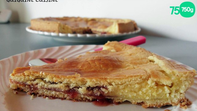 Gâteau basque aux fraises