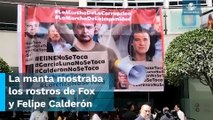 Senadores de Morena despliegan manta contra marcha en defensa del INE