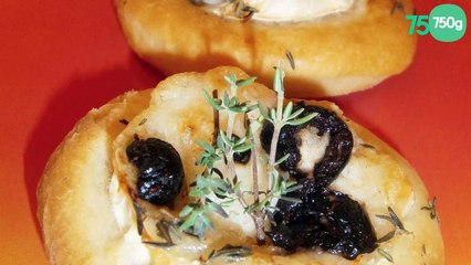 Mini-fougasse chèvre, olives et thym