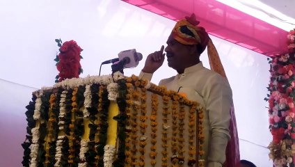 सामाजिक व आर्थिक परिवर्तन लाने का शिक्षा एक मात्र माध्यम: बिरला