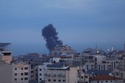 İsrail Gazze'deki bazı noktalara hava saldırısı düzenledi