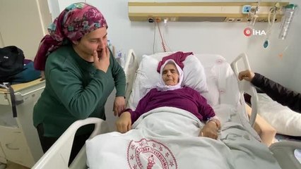 Enkazdan sağ çıkarılan 76 yaşındaki Sabriye nine: "Kimsem yok"