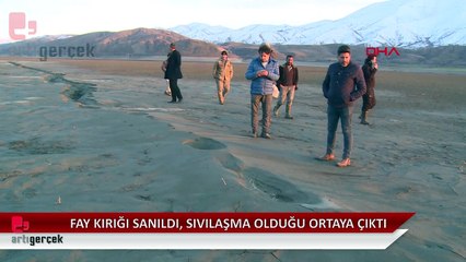 Depremde fay kırığı olduğu düşünülen şeklin sıvılaşma sonucu ortaya çıktığı tespit edildi