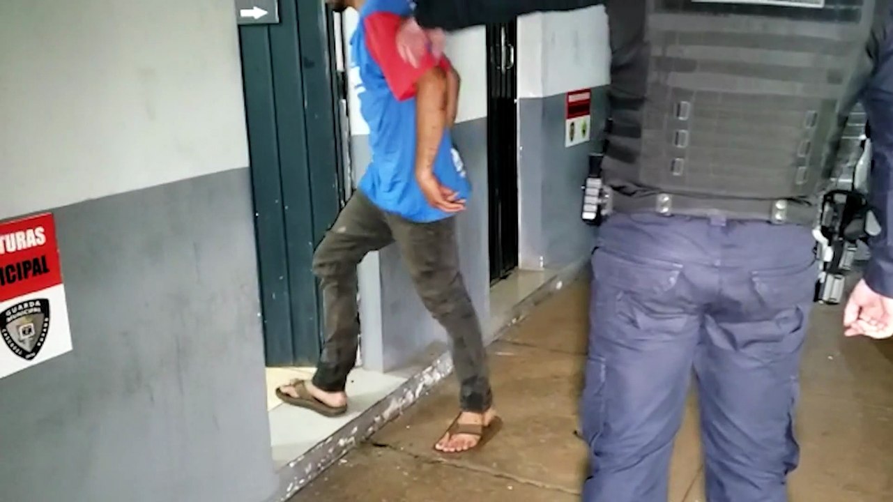 Homem é preso após furtar R$ 8 mil em mercadorias de marmitaria e diz que encontrou produtos na rodovia