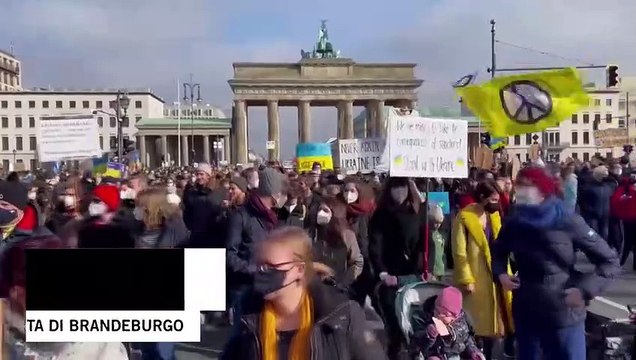 Quando la Russia ha invaso l'Ucraina: l'escalation di violenza nei video dei primi giorni di guerra