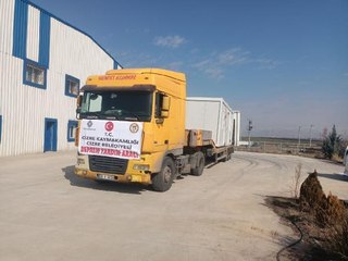 CİZRE'DE DEPREM BÖLGESİ İÇİN KONTEYNER ÜRETİMİ