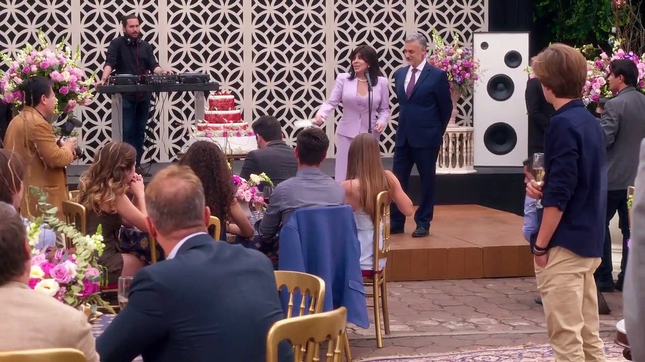 The house of flowers - se1 - ep01 hd watch