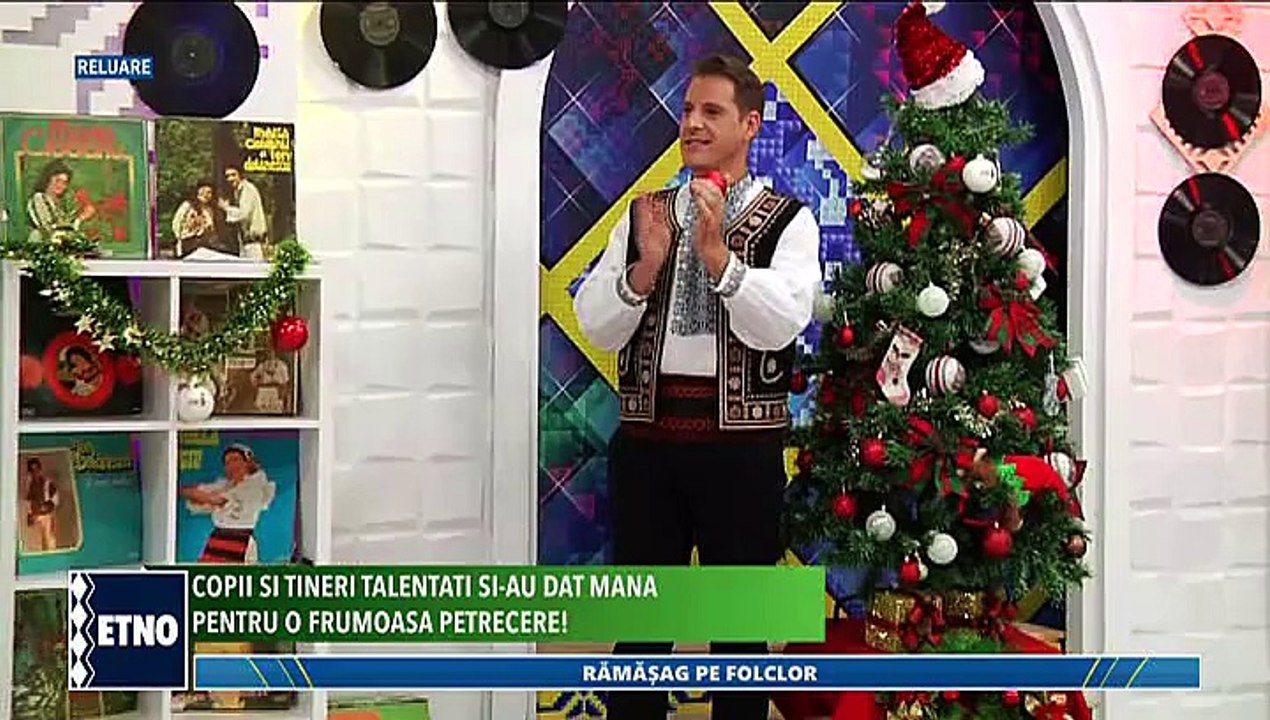 Cristina Chiruta - Buna seara, gazda aleasa (Ramasag pe folclor - ETNO TV - 27.12.2021)