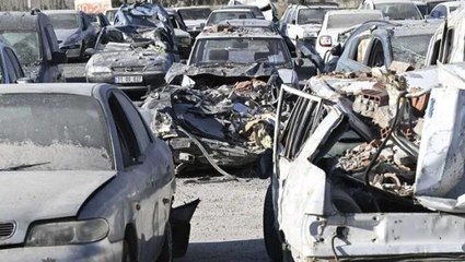 Depremin yaralarını sarmak isteyen vatandaşlar hasarlı araçlarını internetten satışa çıkarmaya başladı