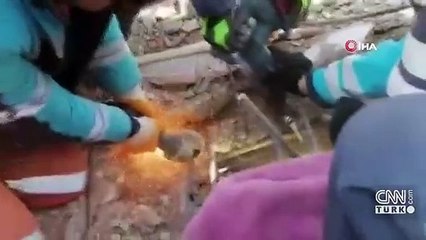 Başı dumanlı kurtarma gönüllüsü CNN TÜRK'e konuştu