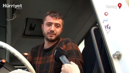 Enkaz taşıyan hafriyat kamyonlarının oluşturduğu kuyruk havadan görüntülendi