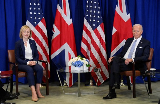 Joe Biden promete que Vladimir Putin nunca vencerá a guerra na Ucrânia