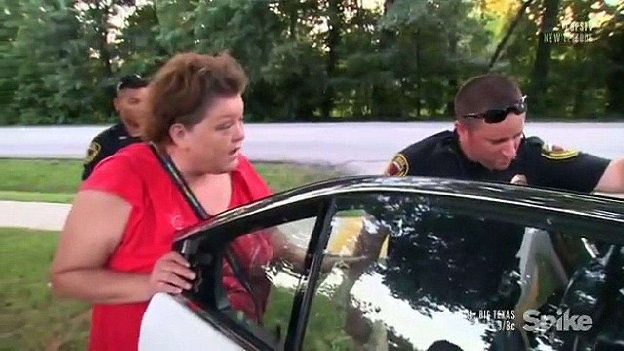 Cops - Se29 - Ep28 HD Watch