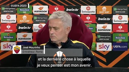 16es - Mourinho : "Je ne veux pas penser à mon avenir"